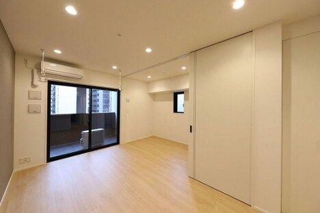 Modern 1LDK Apartment near Hakata Station, Fukuoka - Thumbnail 3