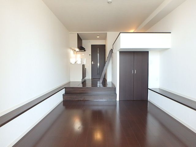 1R Apartment for Rent in Chihaya, Higashi-ku, Fukuoka City - Thumbnail 3