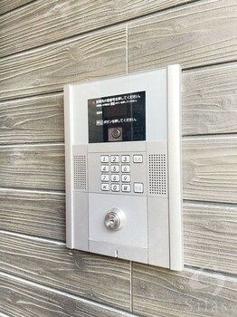 1K Apartment for Rent in Asahi-ku, Osaka - 23m² - Thumbnail 2