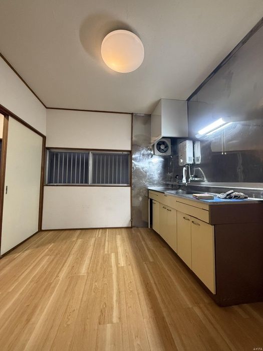 2DK Apartment for Rent in Hakozaki, Fukuoka City - Thumbnail 3