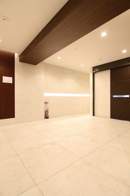 1LDK Apartment for Rent in Hakata Ward, Fukuoka - Thumbnail 2
