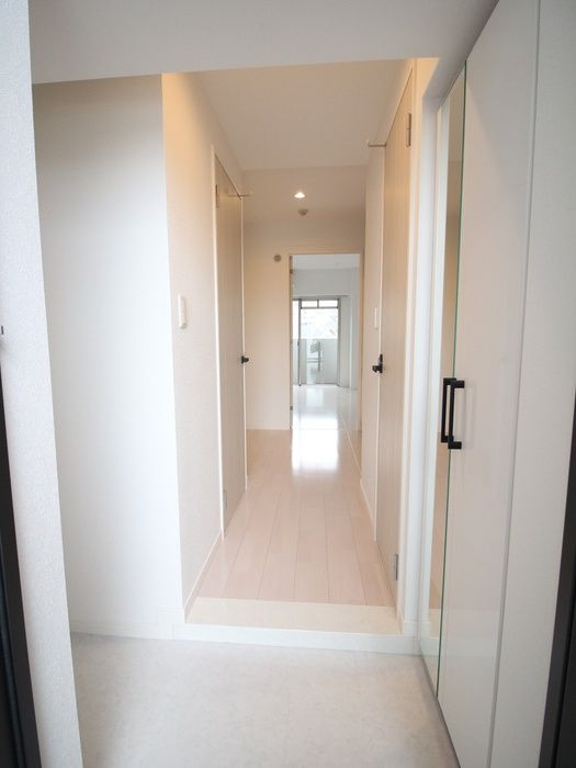 1K Apartment for Rent in Kitakyushu, Fukuoka - 27.38m² - Thumbnail 4