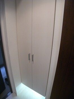 1K Apartment for Rent in Nishi Ward, Osaka near Awaza Station - Thumbnail 4