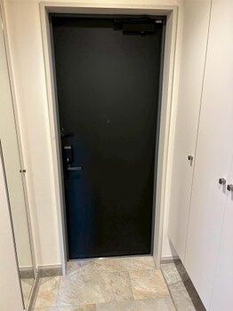 2LDK Apartment for Rent in Chuo-ku, Fukuoka City - Image 1