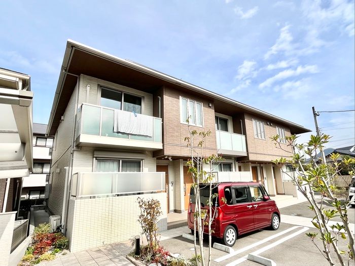 2LDK Apartment for Rent in Yahatanishi Ward, Kitakyushu - Thumbnail 2