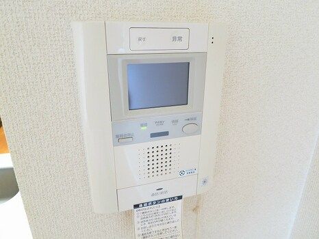 1K Apartment for Rent in Chuo Ward, Osaka - 30.52 sqm - Image 1