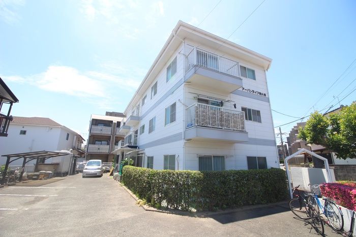 2DK Rental Apartment in Fukuoka City's Minami-ku - Thumbnail 2