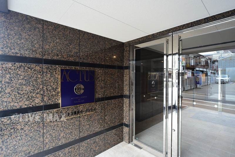 1R Apartment for Rent in Hakata Ward, Fukuoka City - Thumbnail 2