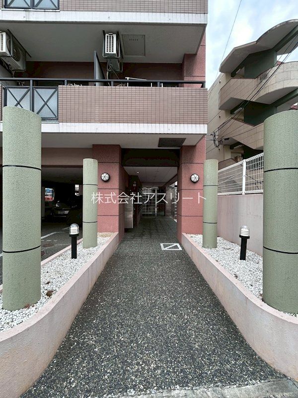 1K Apartment for Rent in Hakata-ku, Fukuoka City - Thumbnail 3