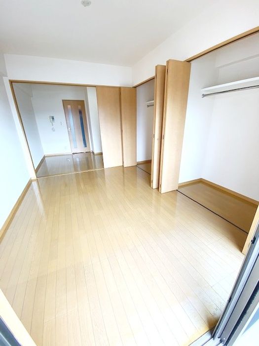 1DK Apartment for Rent in Kokurakita-ku, Kitakyushu, 20.3m² - Thumbnail 3