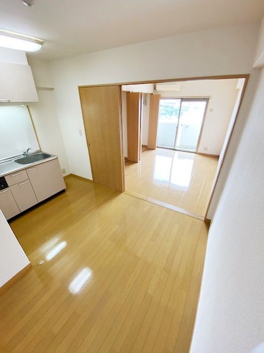 1DK Apartment for Rent in Kokurakita-ku, Kitakyushu, 20.3m² - Thumbnail 2