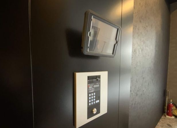 Modern 2LDK+S Apartment for Rent in Fukuoka Chuo Ward - Thumbnail 3