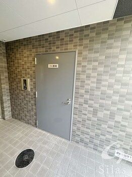 Modern 1LDK Apartment in Asahi-ku, Osaka - 42.72m² - Thumbnail 2