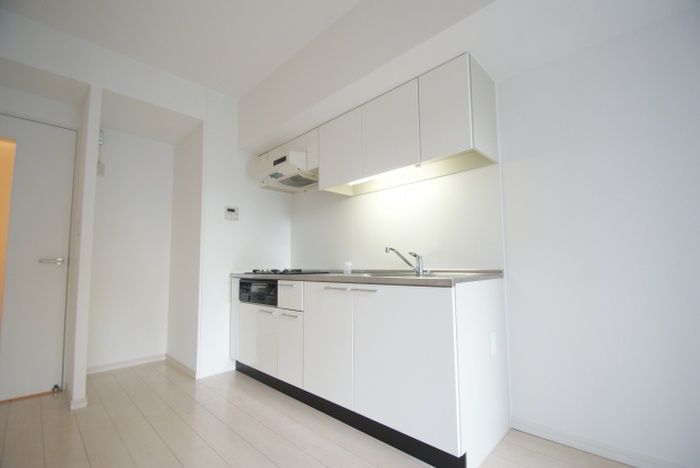 2LDK Apartment for Rent in Sawara-ku, Fukuoka – Near Nishijin Station - Thumbnail 3