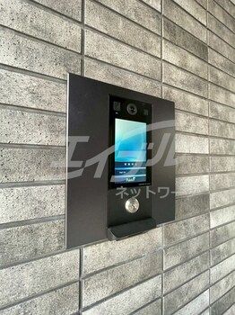 New 1LDK+S Apartment for Rent in Miyakojima Ward, Osaka - Thumbnail 2