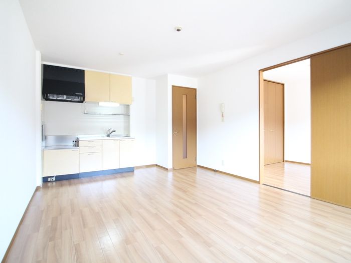 2LDK Apartment for Rent in Fukuoka City, Nishi Ward - Thumbnail 2