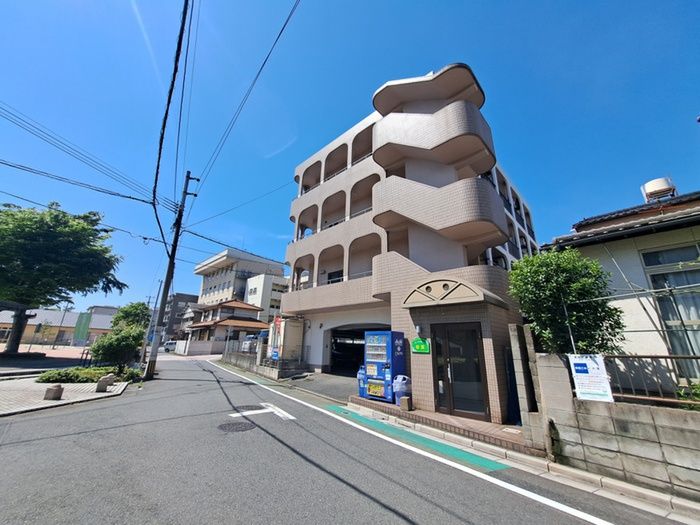 1K Apartment for Rent in Tobata Ward, Kitakyushu City - Thumbnail 2