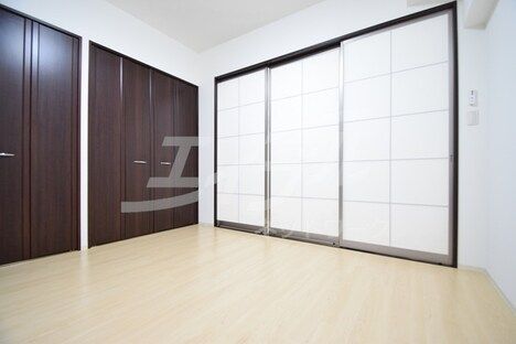 1LDK Apartment for Rent in Chuo Ward, Osaka Near Tenmabashi Station - Thumbnail 3