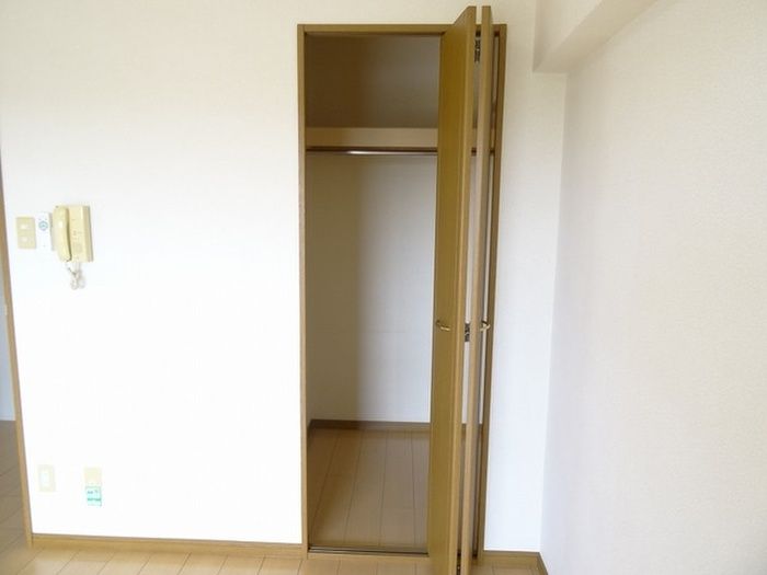 1K Apartment Near Futajima Station, Kitakyushu – 28.08m² - Thumbnail 4