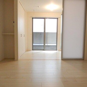 1LDK Apartment in Joto Ward, Osaka - 40.16m² - Thumbnail 4