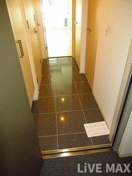 1K Apartment for Rent in Chuo-ku, Osaka - 23.71m² - Thumbnail 2