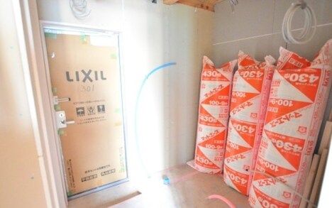1K Apartment for Rent in Higashi-Oi, Shinagawa-ku, Tokyo - Thumbnail 4