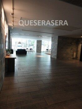 1R Apartment for Rent in Chuo Ward, Osaka Near Kitahama Station - Thumbnail 3