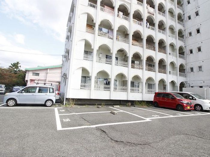 3DK Apartment for Rent in Kokurakita-ku, Kitakyushu, 48m² - Image 1