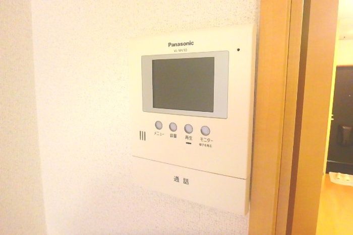 1K Apartment for Rent in Wakamatsu-ku, Kitakyushu - Thumbnail 3