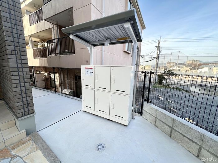 Modern 1LDK Apartment for Rent in Kitakyushu, Fukuoka - Thumbnail 2