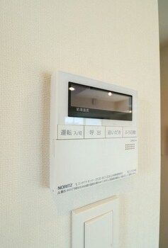 1LDK Apartment for Rent in Taito-ku, Tokyo - 42.14 sqm - Thumbnail 2