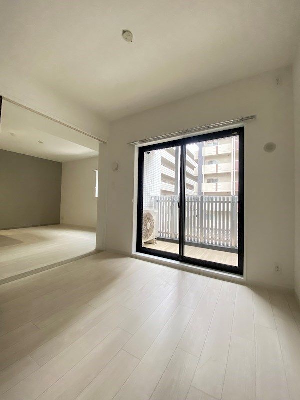 1LDK Apartment for Rent in Hakata-ku, Fukuoka City - Thumbnail 4