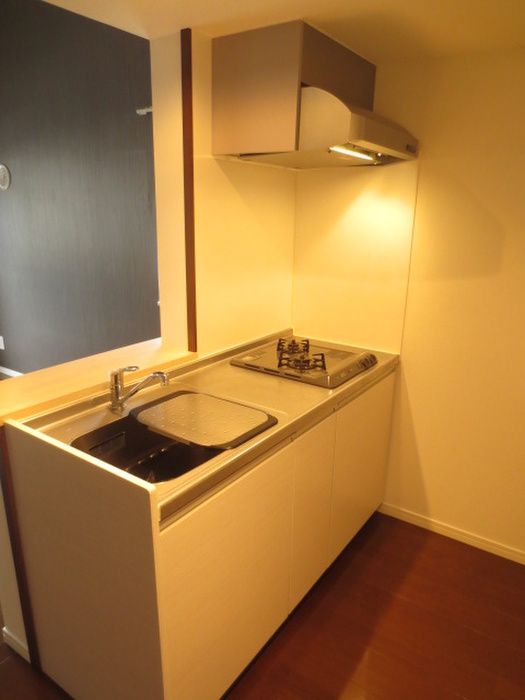 1LDK Apartment for Rent in Jonan Ward, Fukuoka City - Thumbnail 2