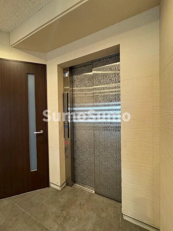 1R Apartment for Rent in Fukuoka City, Hakata-ku - Thumbnail 2