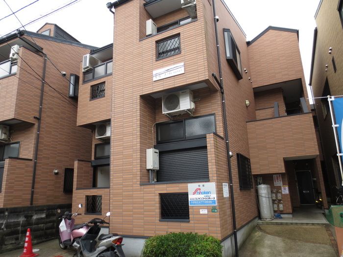 1K Apartment for Rent in Hakata-ku, Fukuoka - Thumbnail 3
