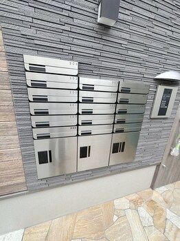1K Apartment Near Shinmorifuruichi Station in Osaka - Thumbnail 4