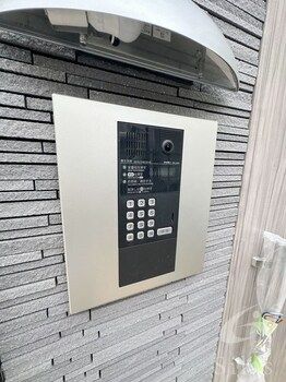 1K Apartment Near Shinmorifuruichi Station in Osaka - Thumbnail 2