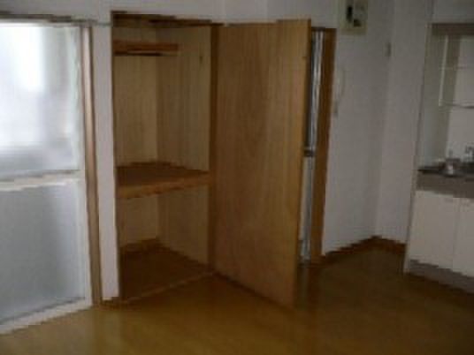 1R Apartment for Rent in Higashi-ku, Fukuoka City - Thumbnail 4
