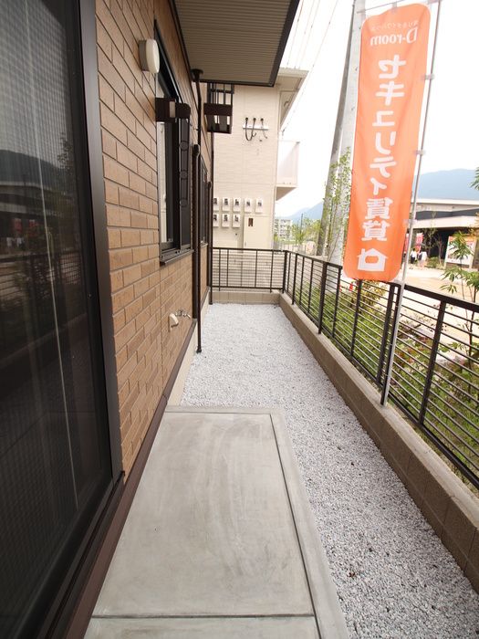 3LDK Apartment for Rent in Kokurakita-ku, Kitakyushu - Thumbnail 2