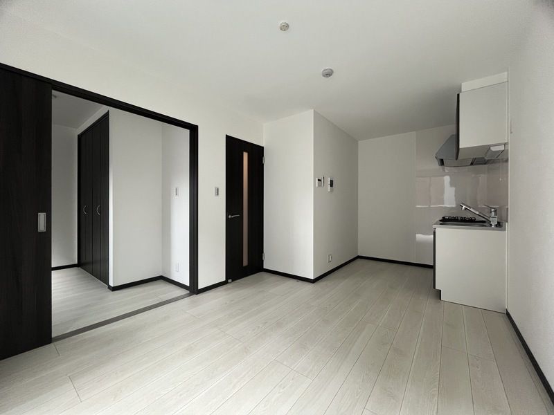 New 1LDK Apartment for Rent in Kashii, Fukuoka - Thumbnail 4
