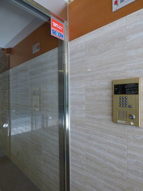 1LDK Apartment for Rent in Chuo Ward, Fukuoka - Thumbnail 3