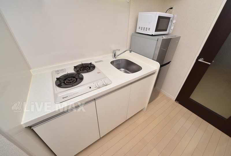 1K Furnished Apartment for Rent in Hakata-ku, Fukuoka - Thumbnail 4