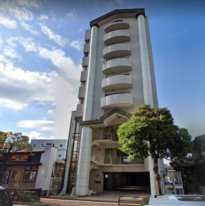 2LDK Apartment for Rent in Kokurakita-ku, Kitakyushu - Thumbnail 2
