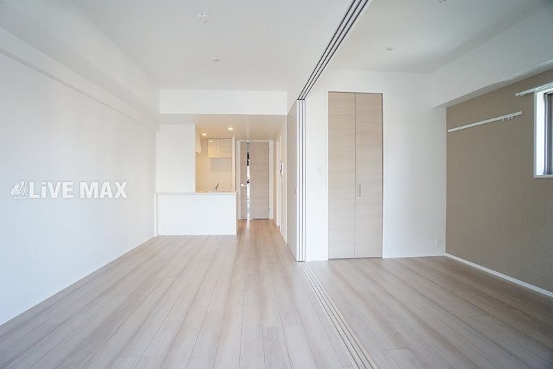 1LDK Apartment for Rent in Chuo-ku, Fukuoka City - Thumbnail 4