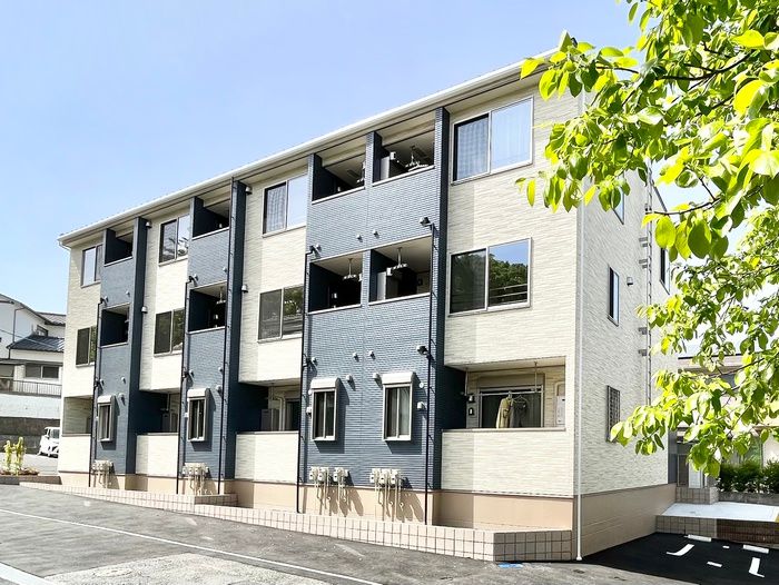 1LDK Apartment for Rent in Kitakyushu, Fukuoka - 44.88m² - Image 1