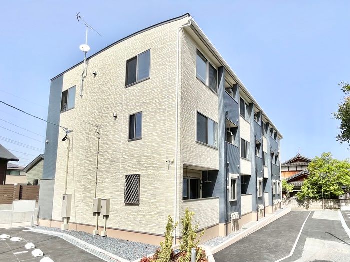 1LDK Apartment for Rent in Kitakyushu, Fukuoka - 44.88m² - Thumbnail 2