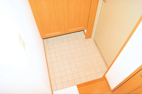 1LDK Apartment for Rent in Hakata-ku, Fukuoka - 50.96m² - Thumbnail 4