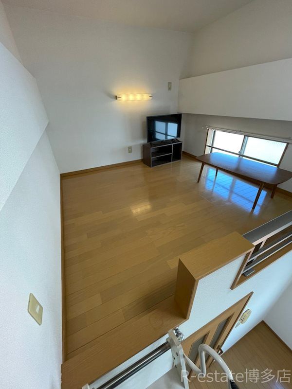 1K Apartment for Rent in Hakata-ku, Fukuoka City - Thumbnail 4