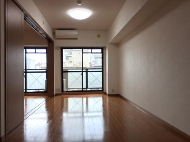 1LDK Apartment for Rent in Chuo-ku, Fukuoka City - Thumbnail 4