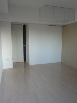 1K Apartment in Higashi Koraibashi, Chuo-ku, Osaka for Rent - Thumbnail 4